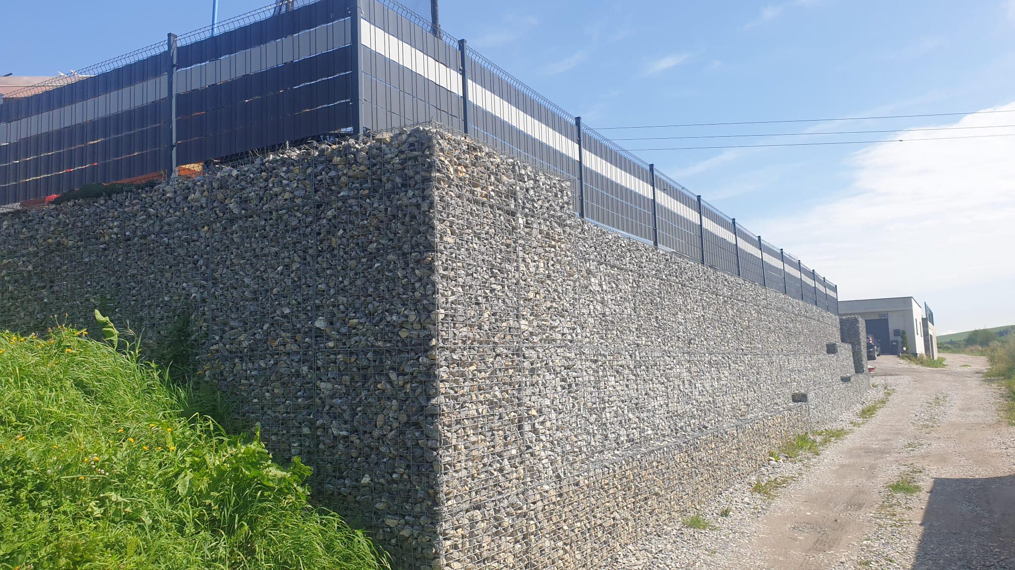 gabionowa ściana oporowa
